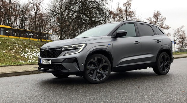 Renault Austral. Sprawdziliśmy rzeczywiste spalanie nowego SUV-a