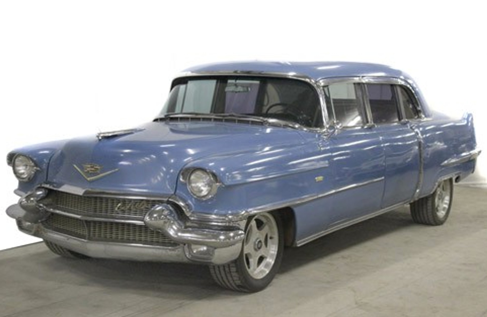 Cadillaki na aukcji COYS