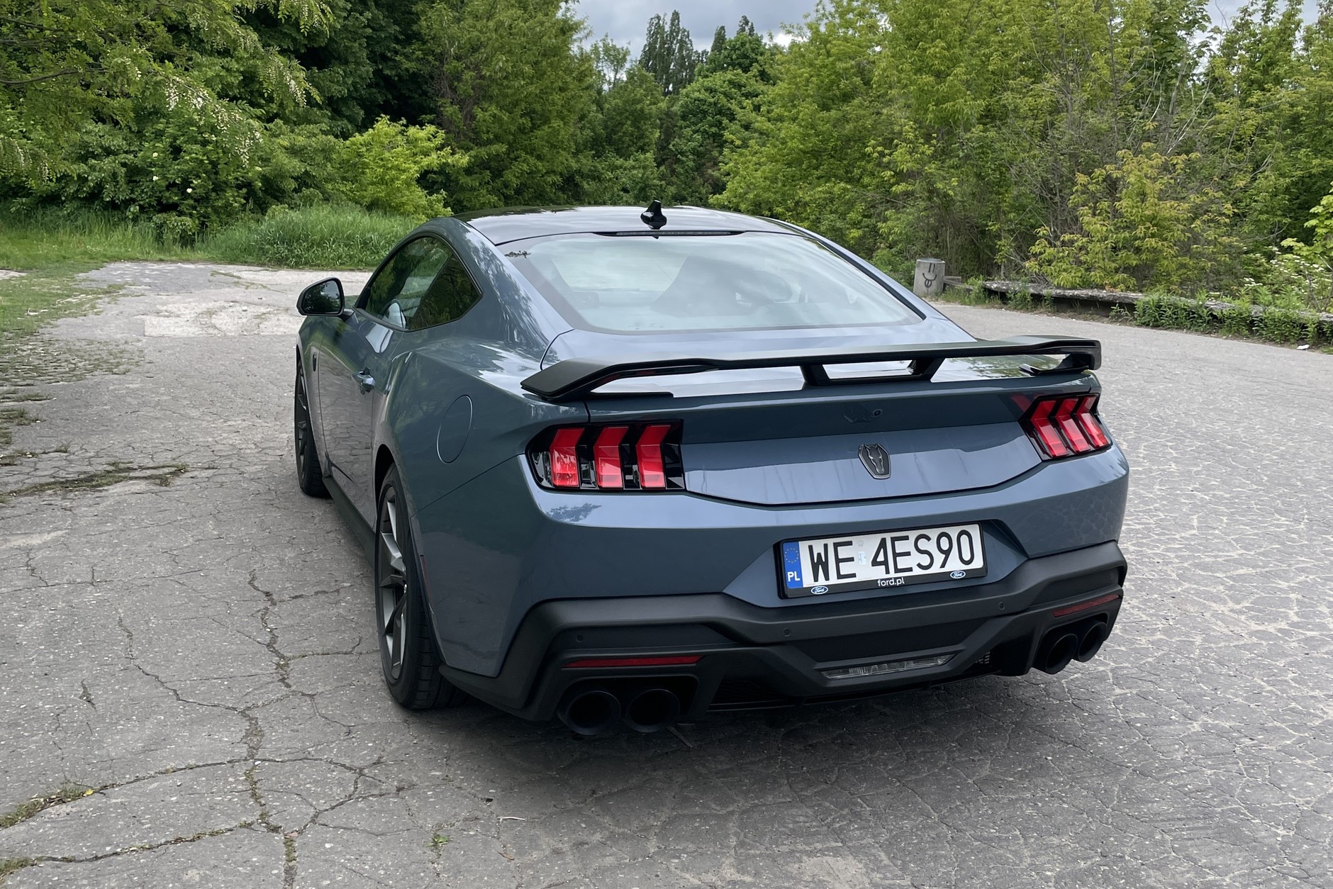 Ford Mustang Dark Horse