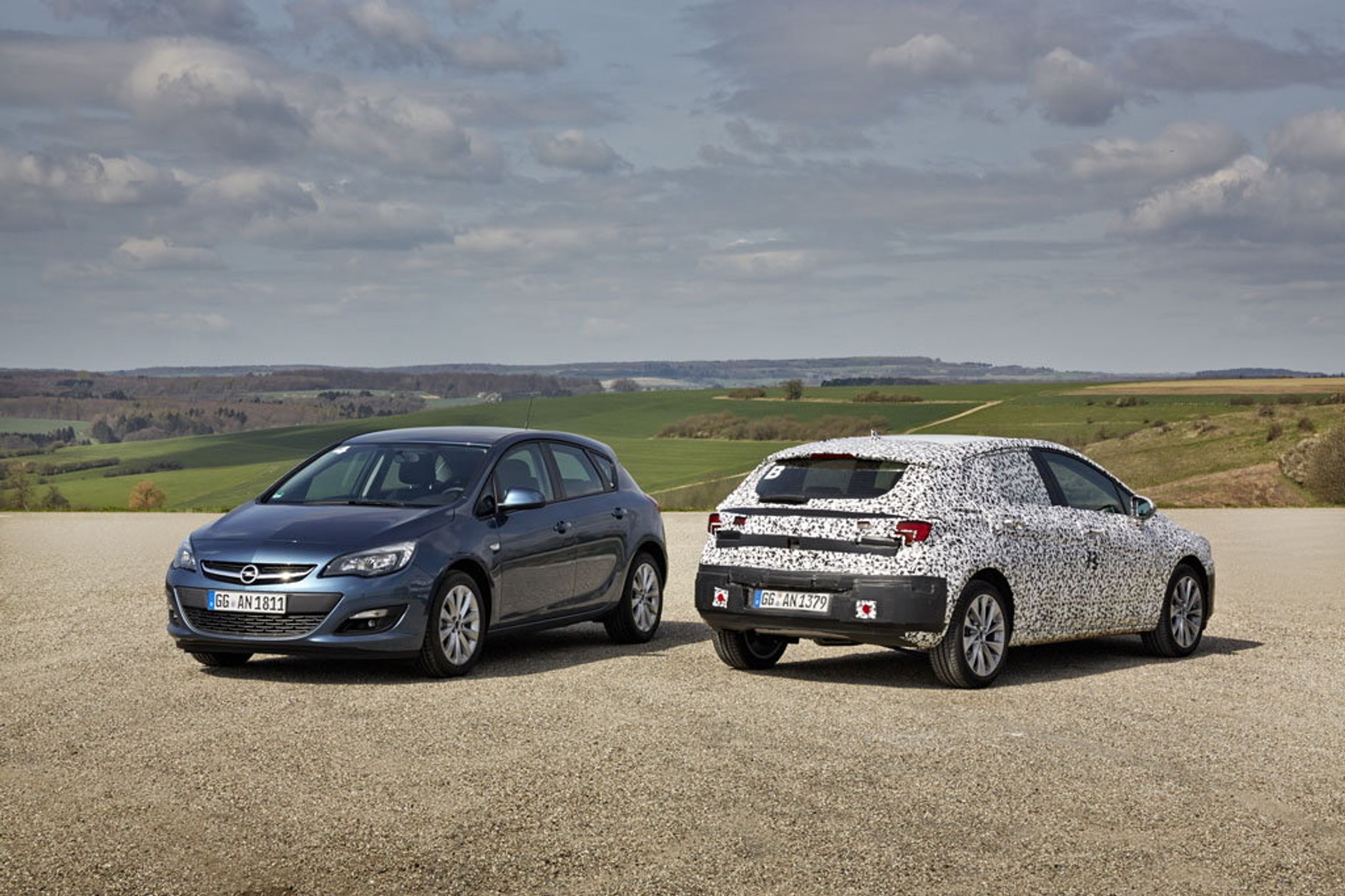 Nowy Opel Astra - Lżejszy, mniejszy, lepszy