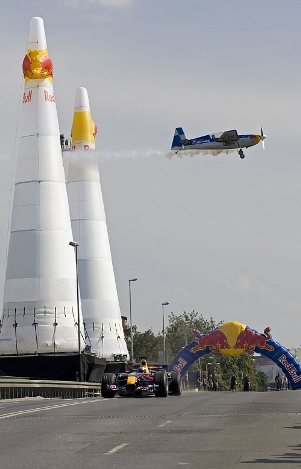"Trójwymiarowy" wyścig rozstrzygnięty