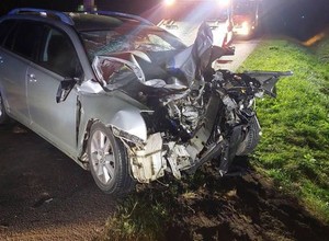 Kierowca toyoty uderzył w ciągnik. Przyczyną nie była prędkość