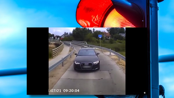 Dla internautów kierowca tej ciężarówki to bohater. Dał nauczkę kierowcy Audi