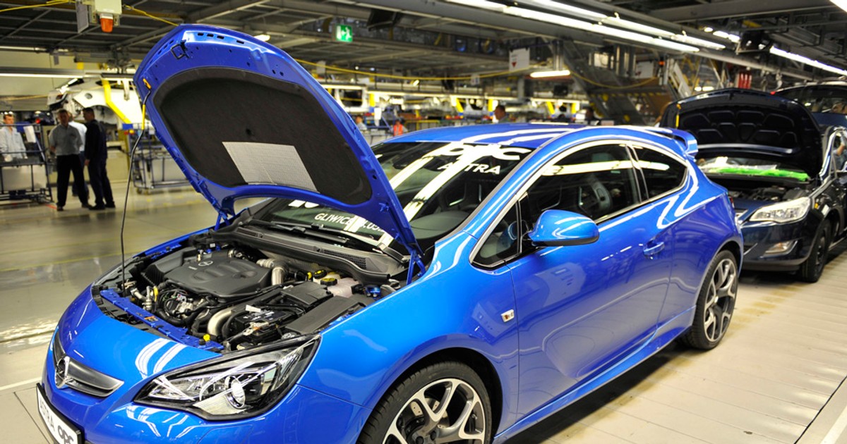 Opel rozpoczął produkcję Astry OPC w Gliwicach