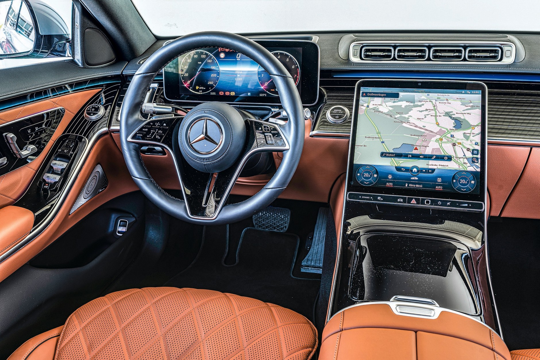 Mercedes S 500 BMW 750i 2021