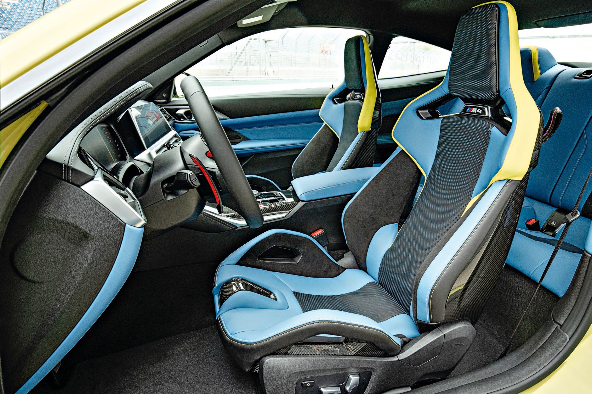 BMW M3 i M4