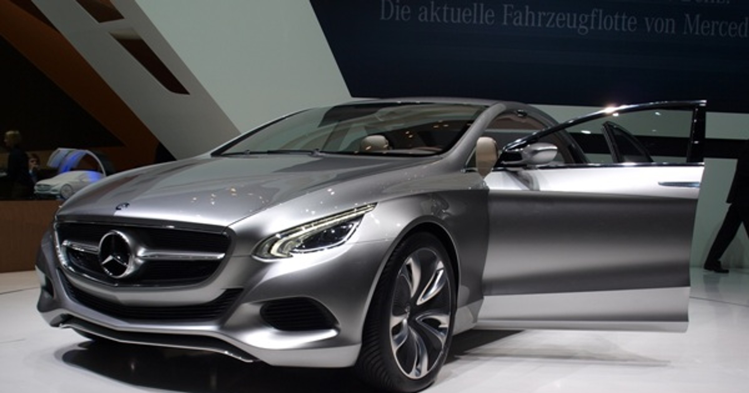 Mercedes F800 (Genewa F800)
