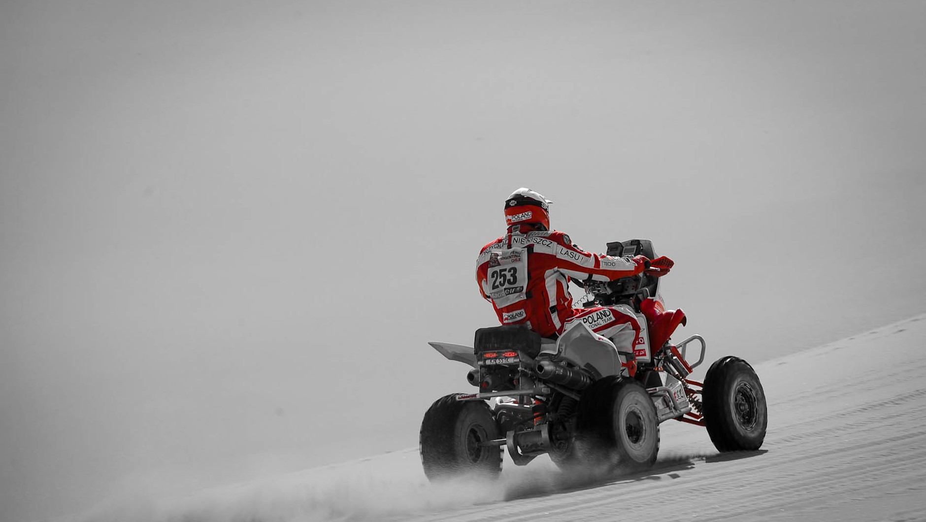 Dakar 2013: rwące rzeki przerwały etap