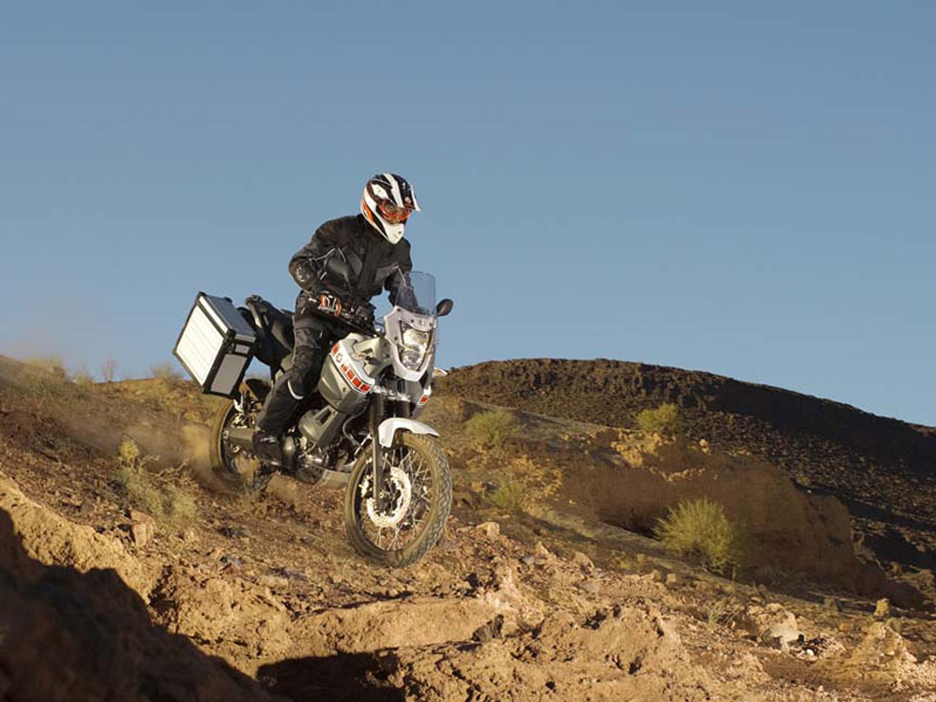 Yamaha XT 660Z Tenere: motocykl do ciężkiego terenu (prezentacja)