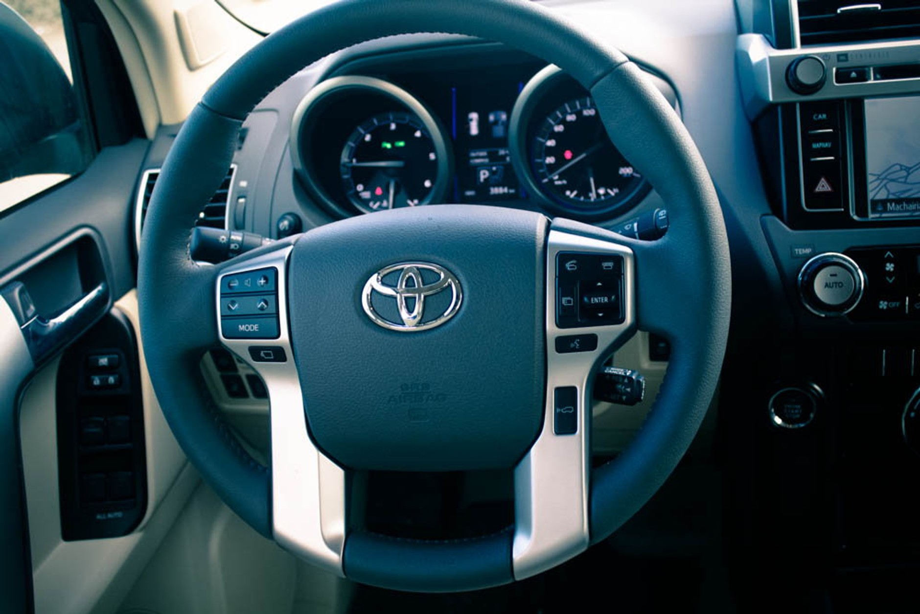 Toyota Land Cruiser 150