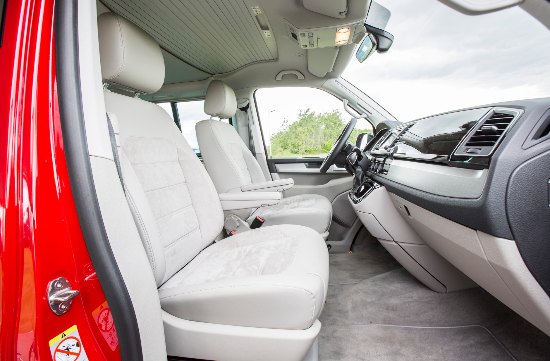 Volkswagen Multivan California Ocean
