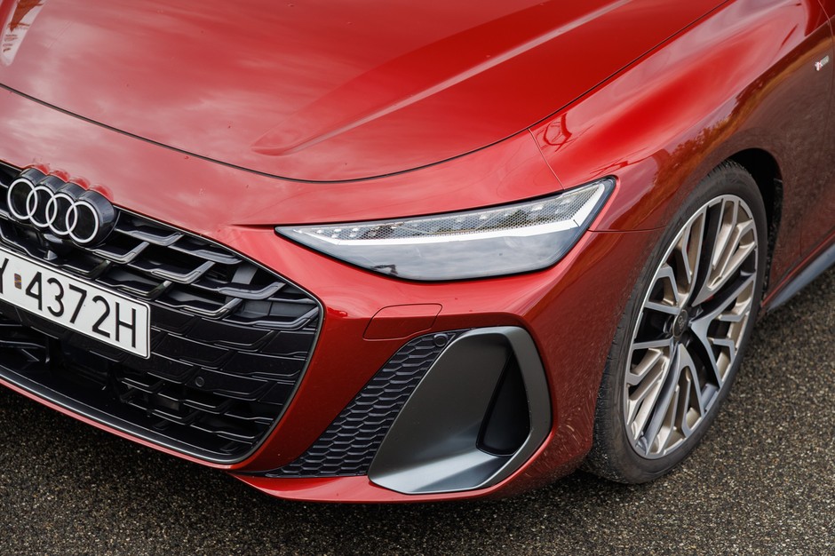 Audi A6 C9