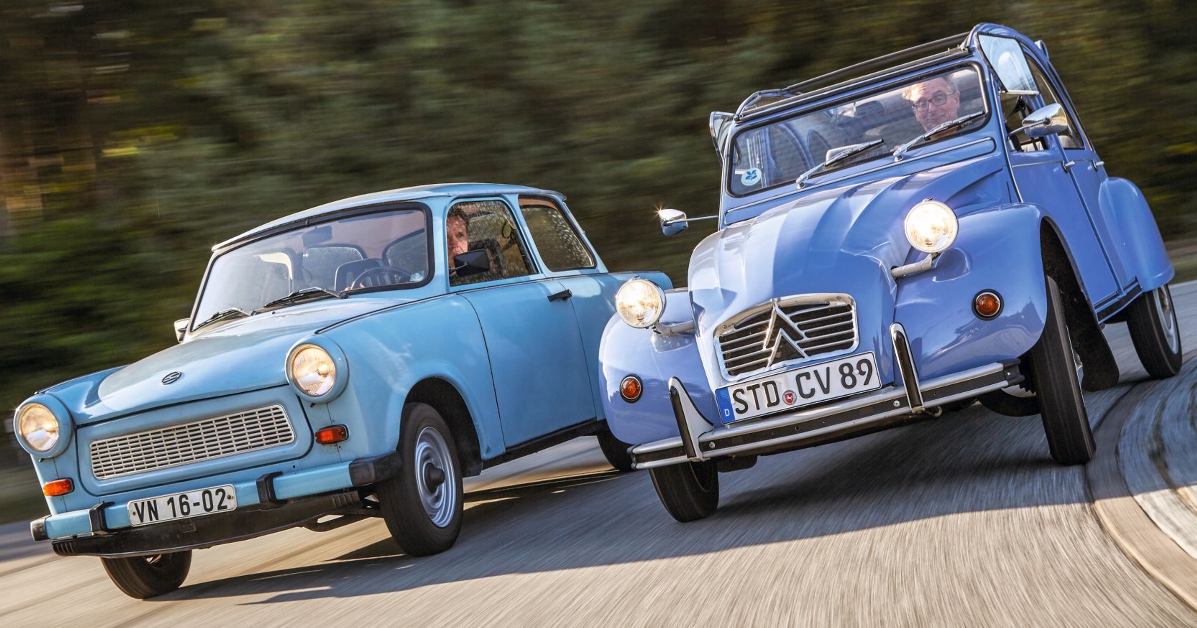 Trabant kontra Citroen 2CV - czyli plastik kontra elastik