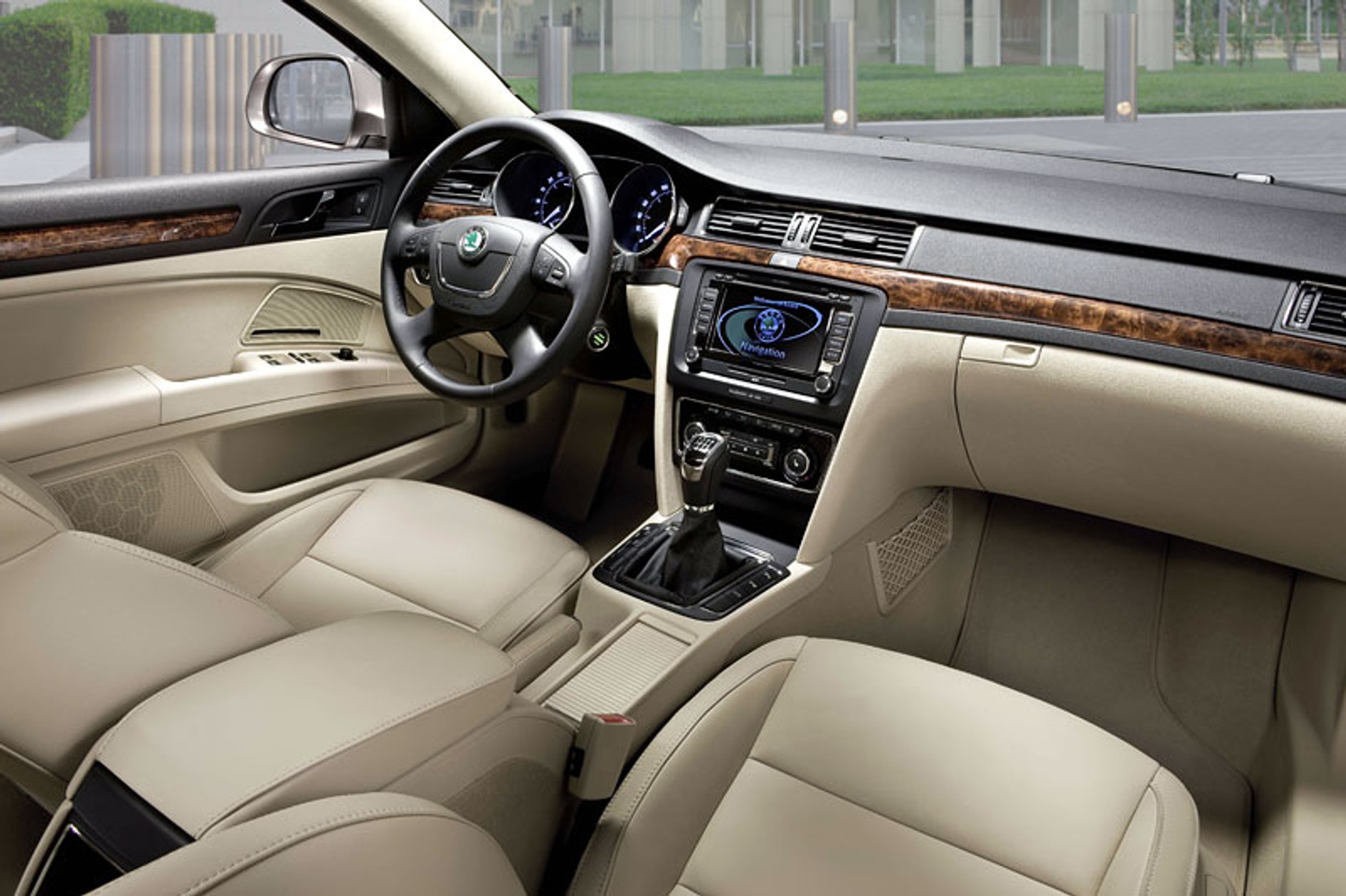 IAA Frankfurt 2009: Škoda Superb Combi w pełnej krasie (fotogaleria)