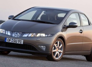 Honda Civic VIII - praktyczny Star Trek Junior (test używanego)
