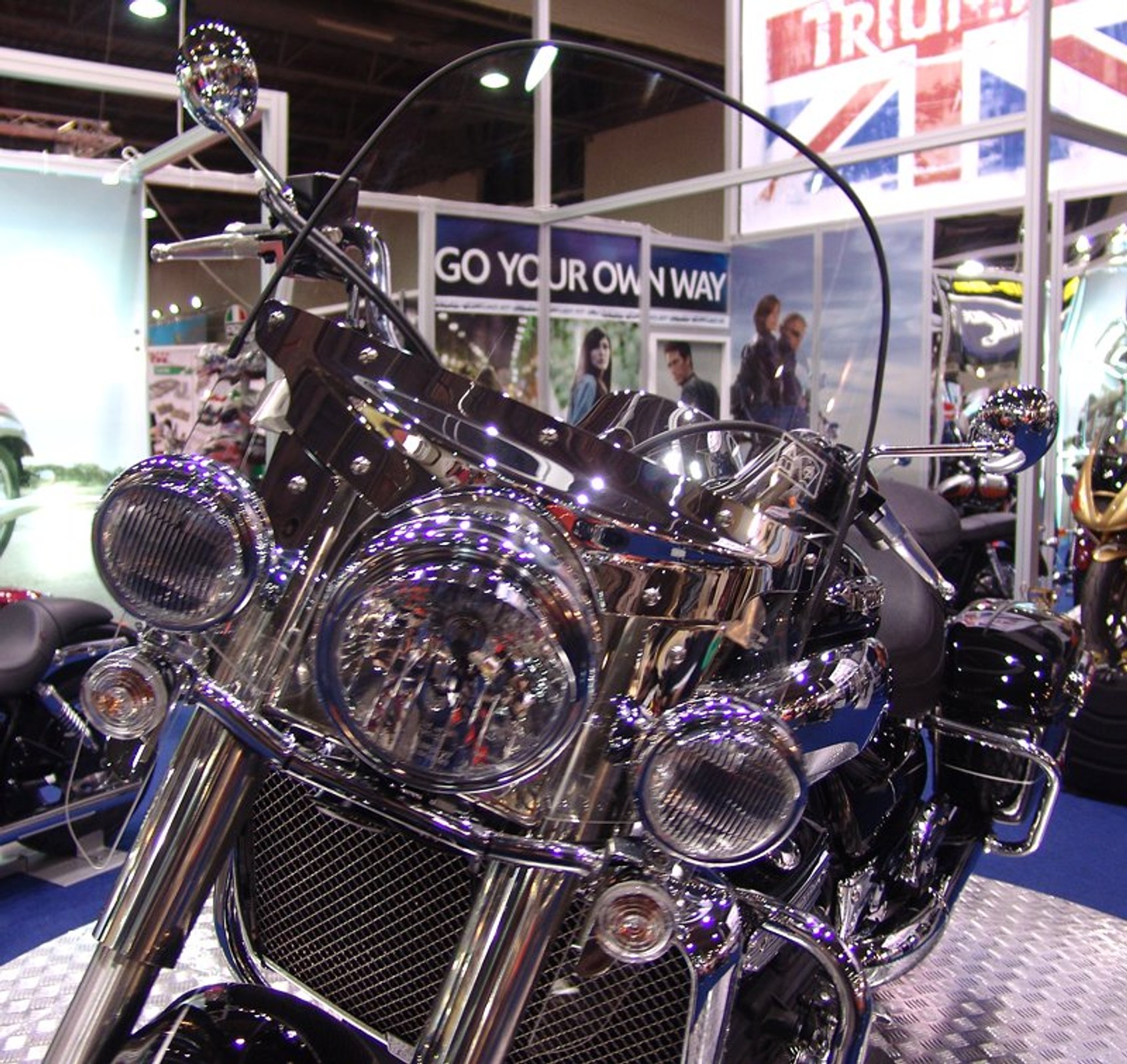 MOTOCYKL EXPO 2008: fotogaleria