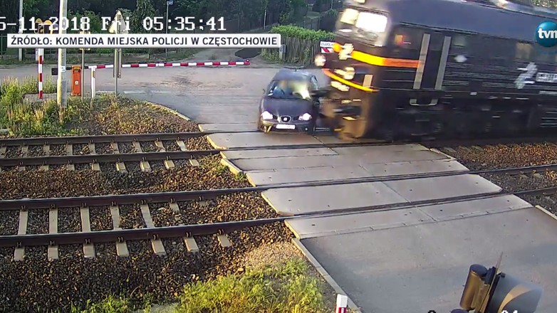 Zderzenie Seata z pociągiem