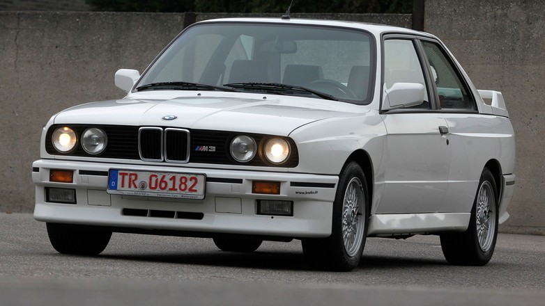 BMW M3 E30 - klasyk, który tworzył historię