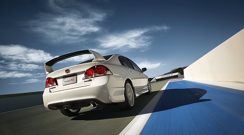 Honda Civic Type R Sedan – niedostępna rakieta