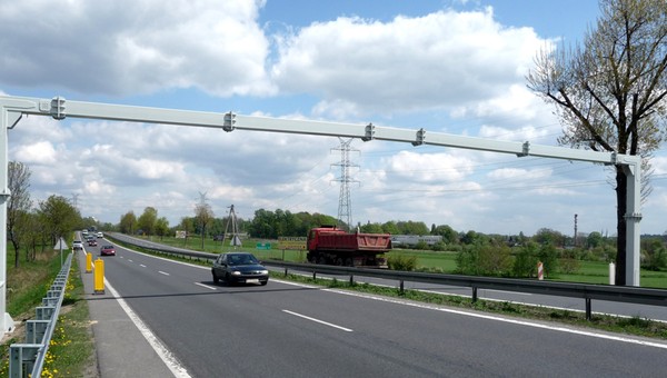 System viaAUTO, czyli e-myto także dla osobówek