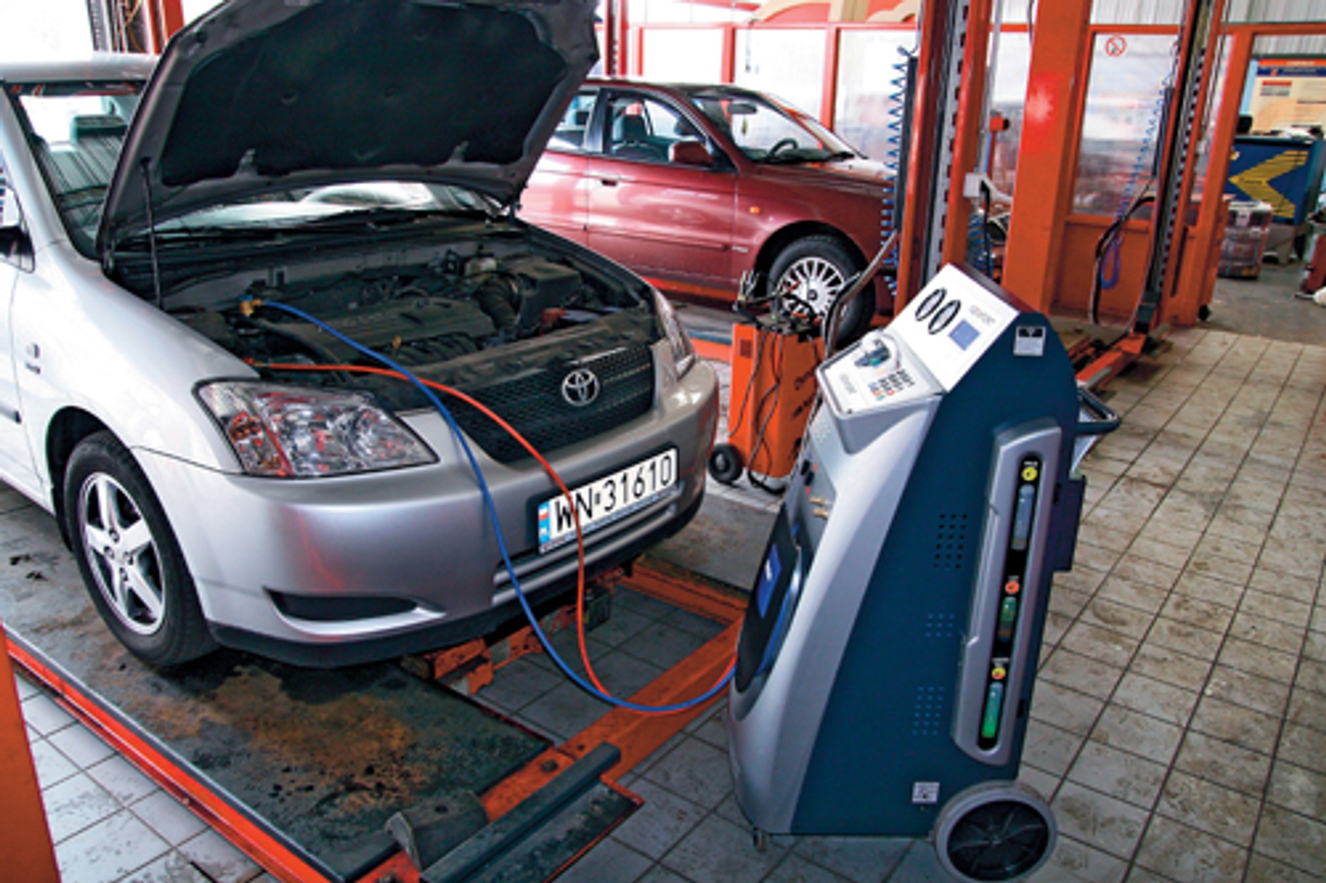 Auto serwisuj sam lub poproś o to fachowca