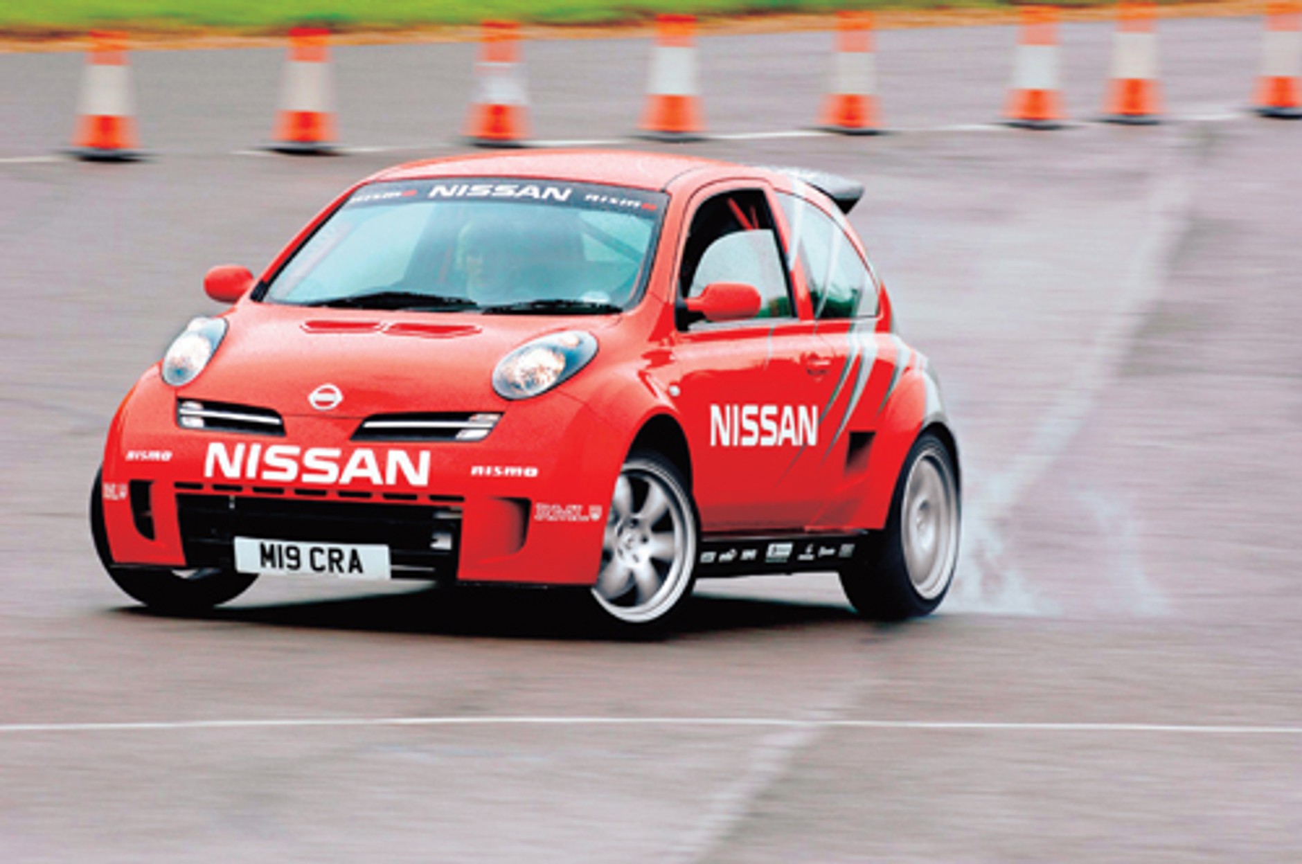 Renault Clio, Seat Leon, Nissan Micra, Mini Cooper S -  Wystrzałowe minibolidy