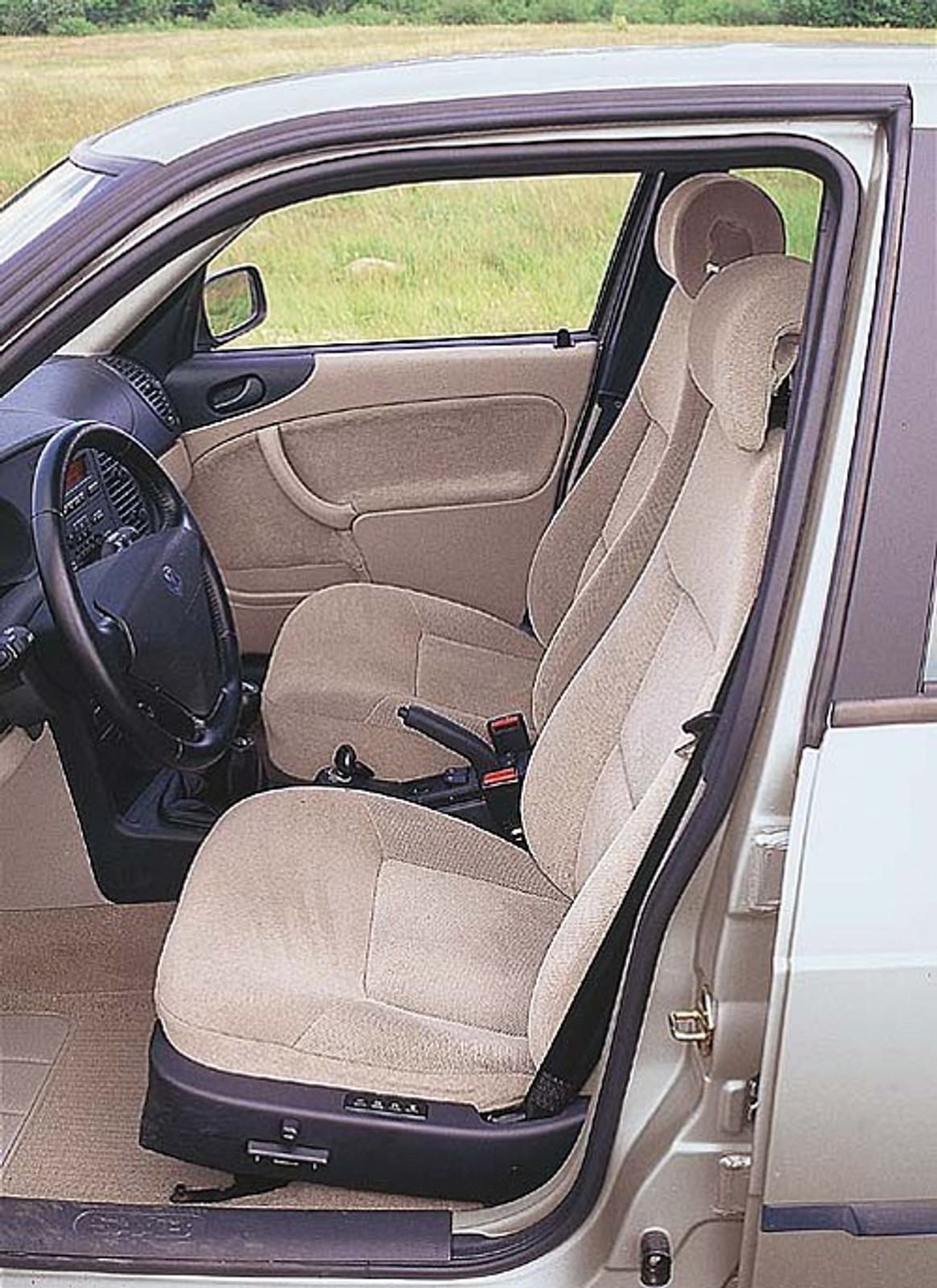 Saab 900 2.3 16V - Opel po szwedzku