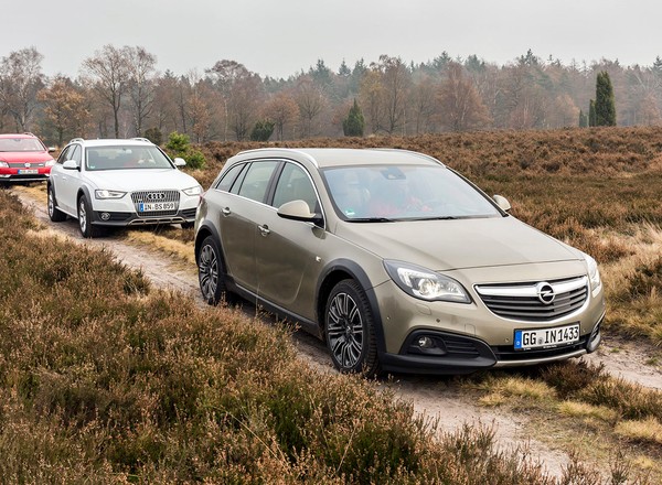 Używane kombi idealne na złe drogi - Passat Alltrack kontra A4 Allroad i Insignia Country Tourer