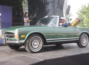 Mercedes W 113 Pagoda: 55 rocznica od debiutu