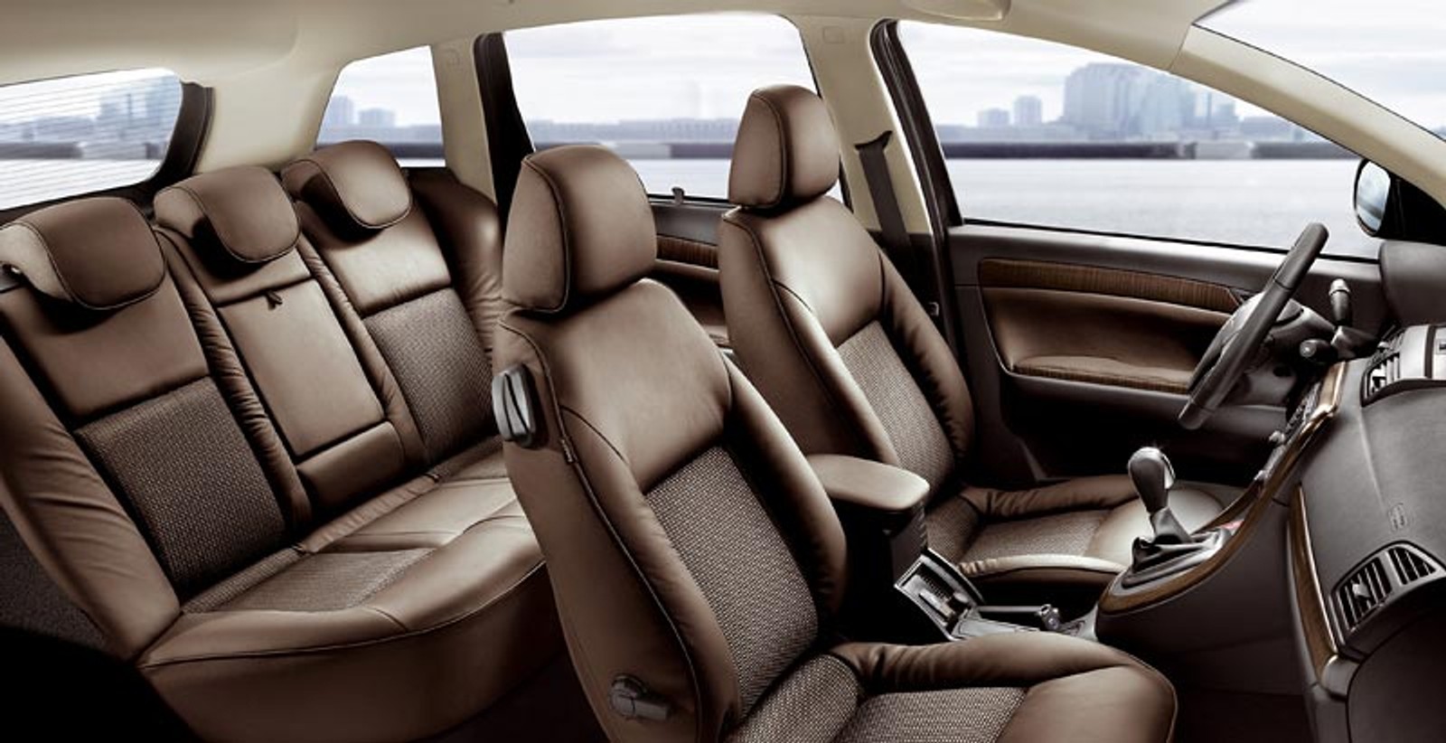 Nowy Fiat Croma - rodzinna elegancja we włoskim stylu