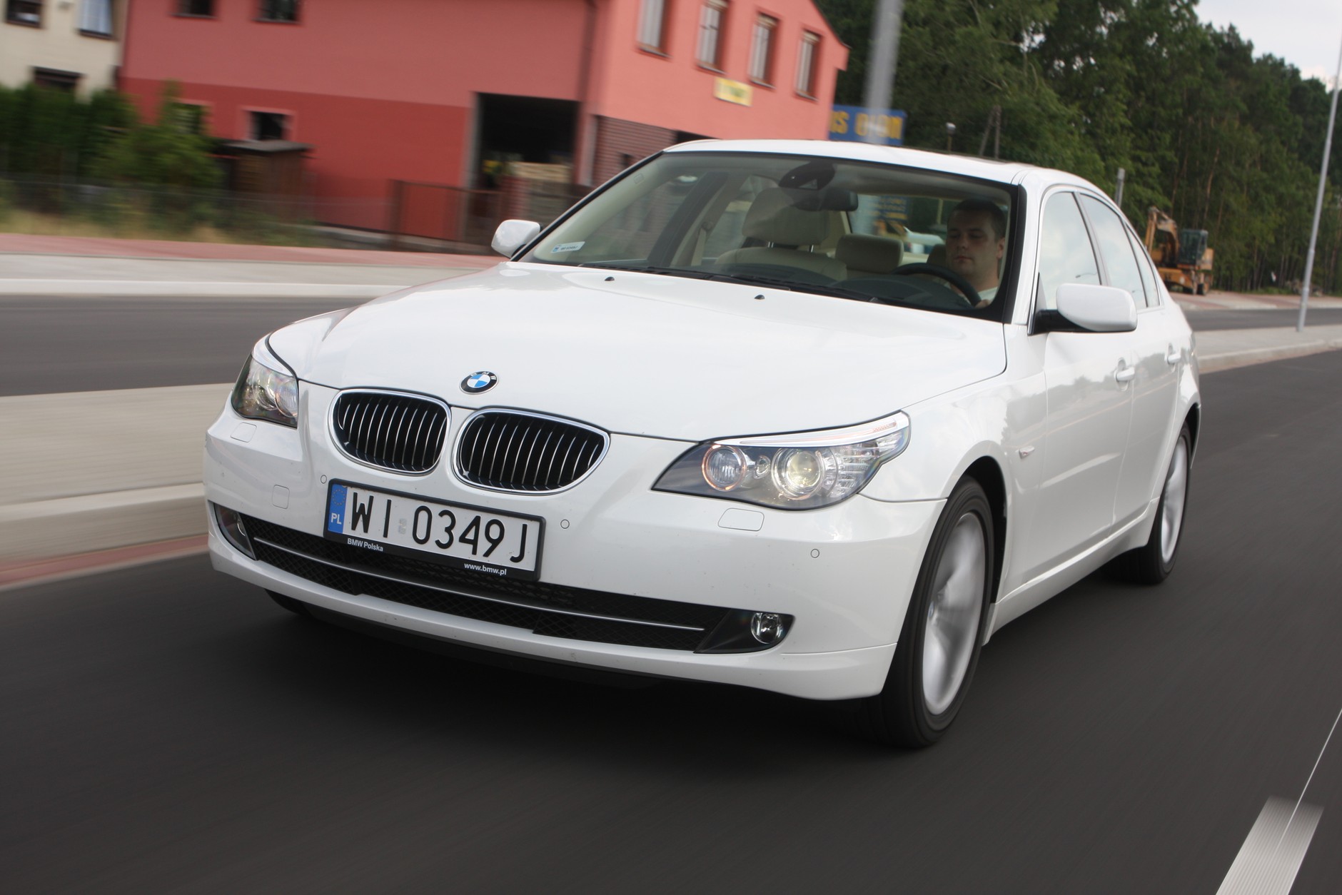 11. BMW serii 5 (E60/E61) 2001-09