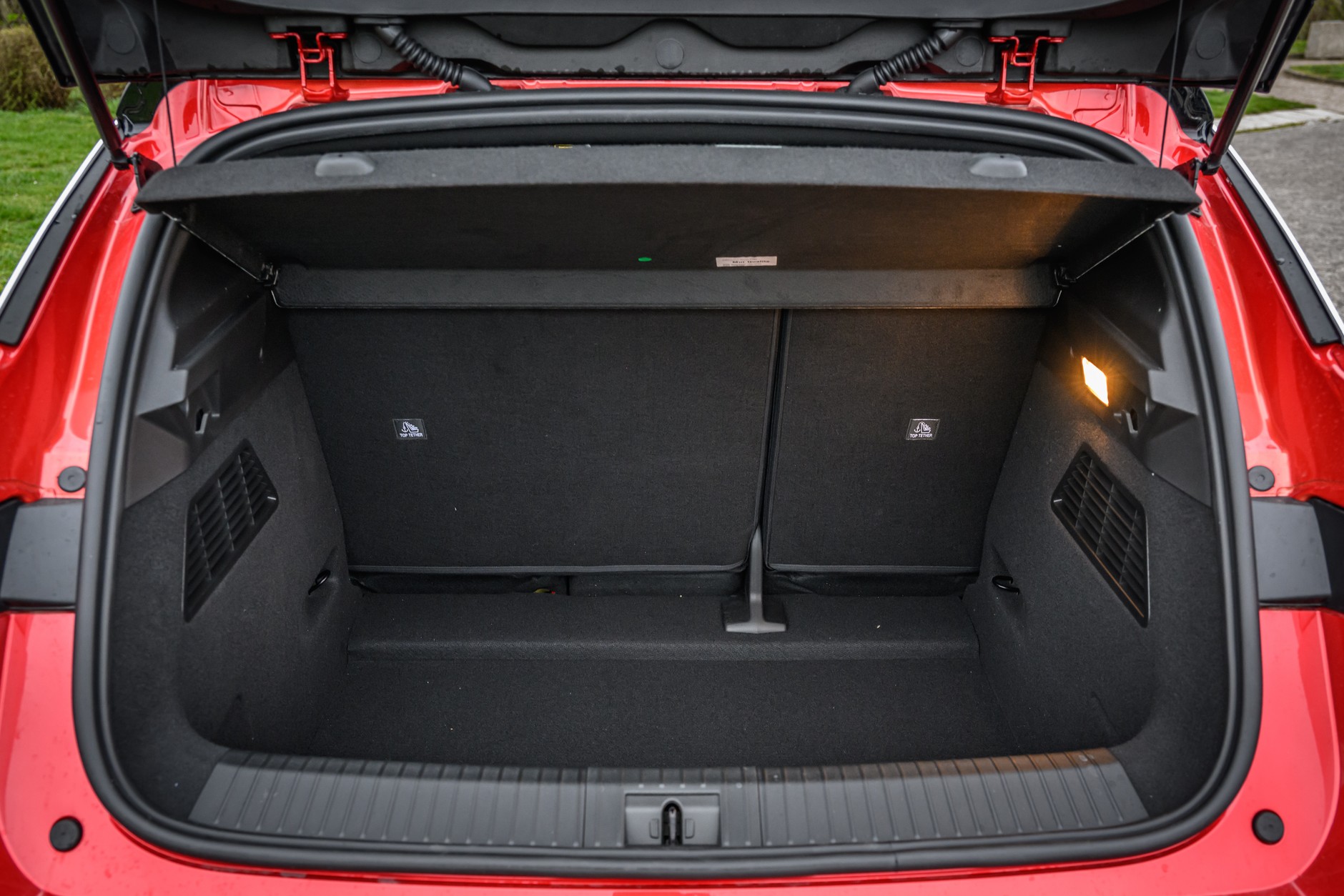 Renault Megane E-Tech elektryczne