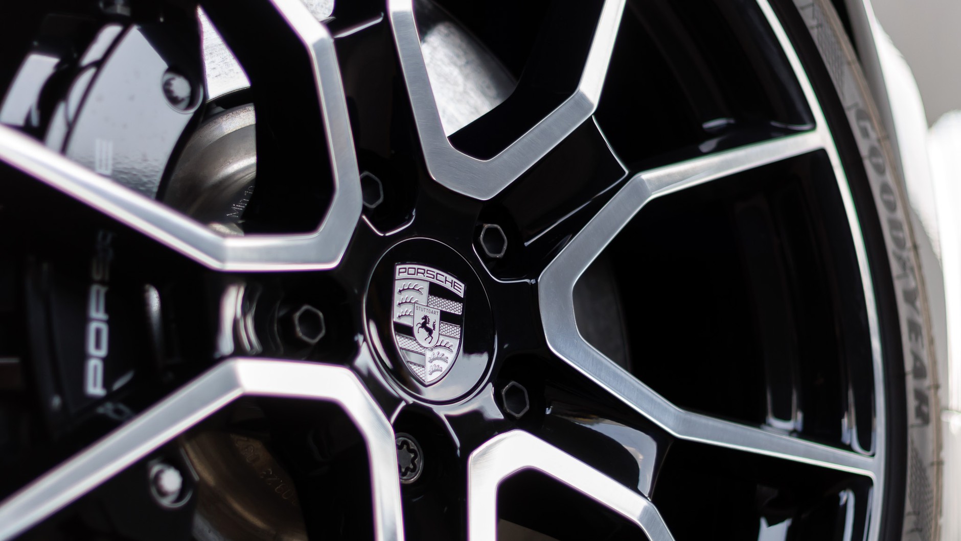 2024 Porsche Taycan 4S