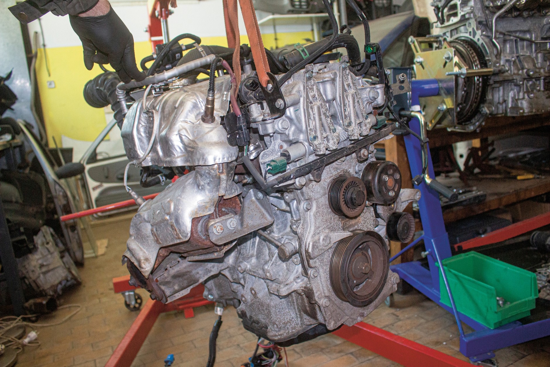 Uszkodzony silnik - naprawiać, czy wymieniać?