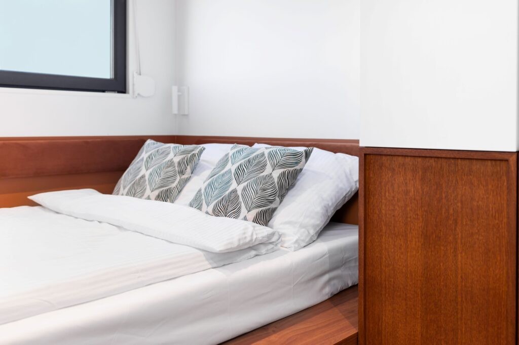 Hotel Mobilny Good Spot zaprojektowany przez Znamy się
