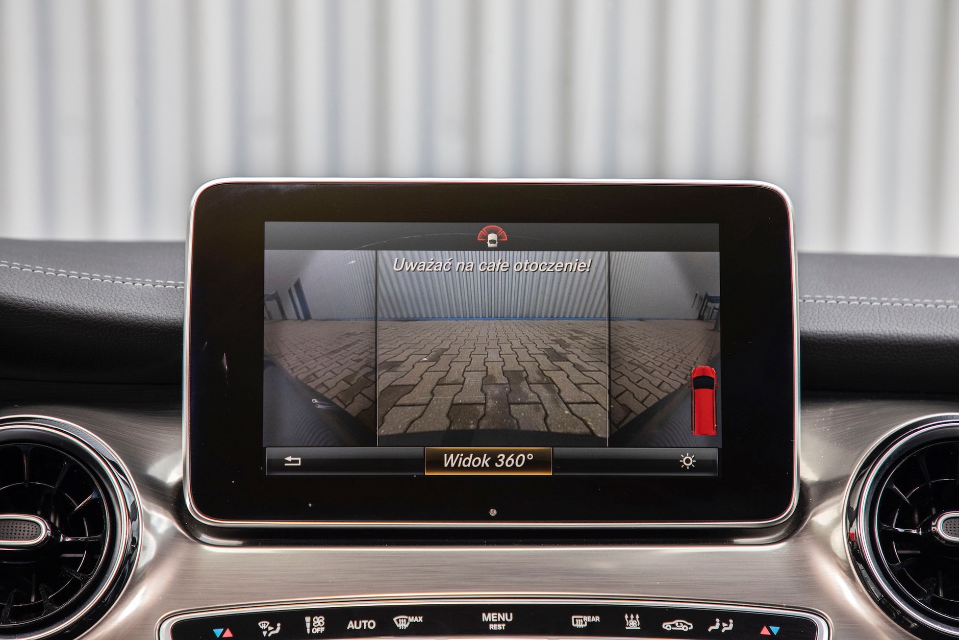 Mercedes V 300 d 4Matic – autobus klasy wyższej