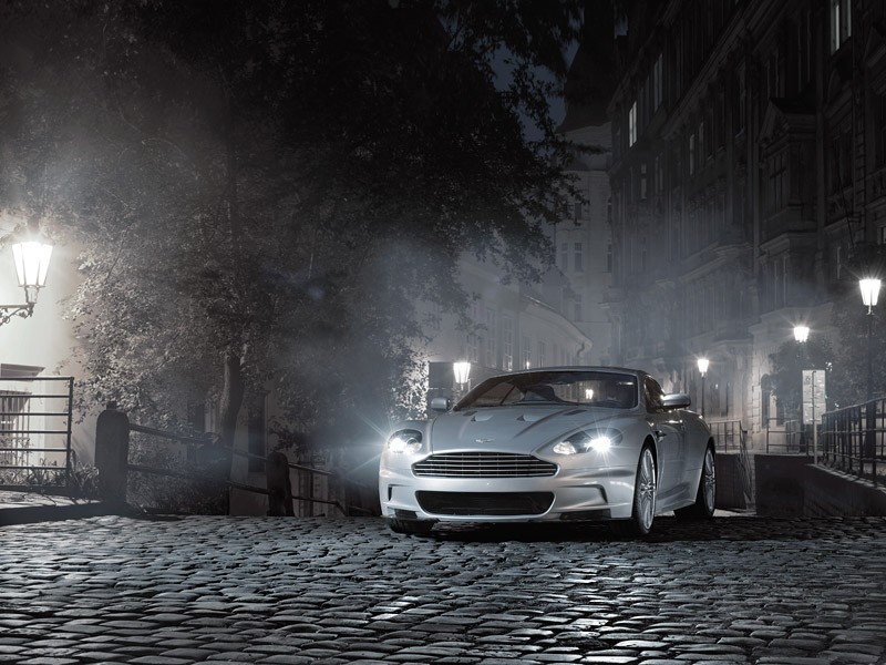 Nowy Aston Martin DBS w Pradze: oficjalne informacje i zdjęcia