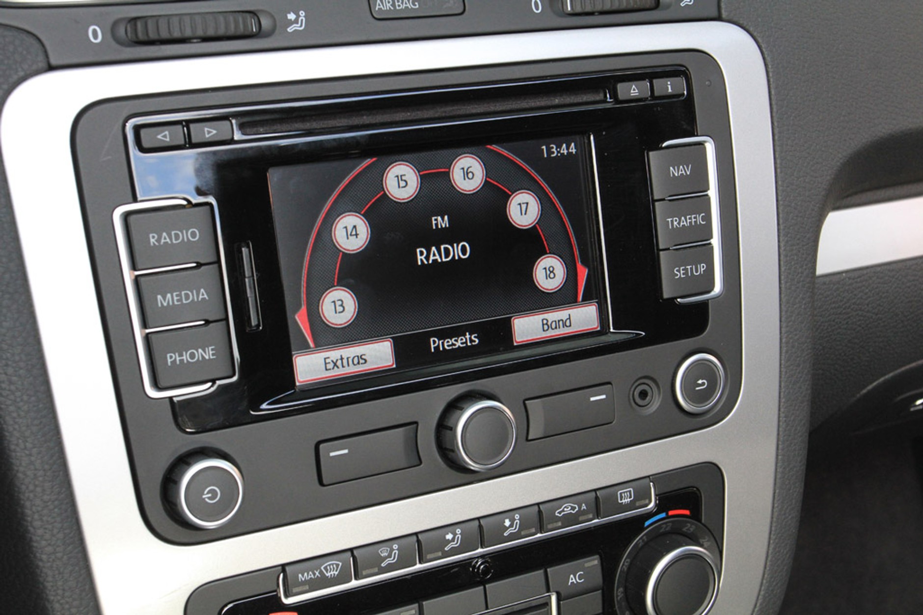 Volkswagen Eos: w 25 s od coupé do kabrioletu