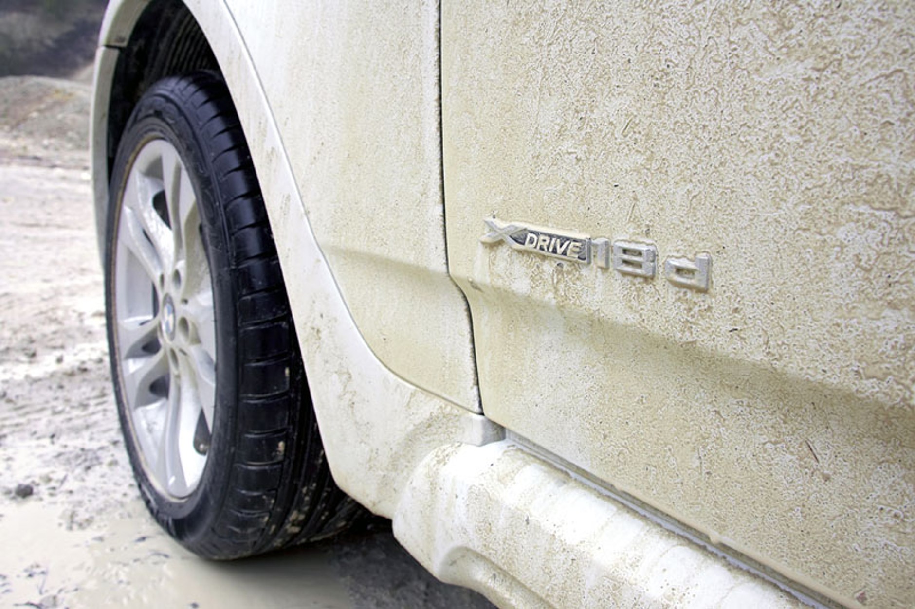 BMW X3 xDrive18d: nowy silnik wysokoprężny