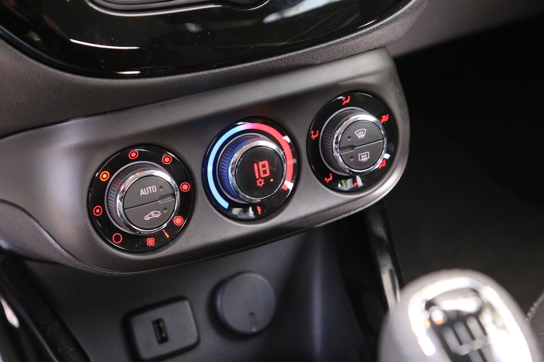 Opel Corsa 1.0 Turbo Color Edition