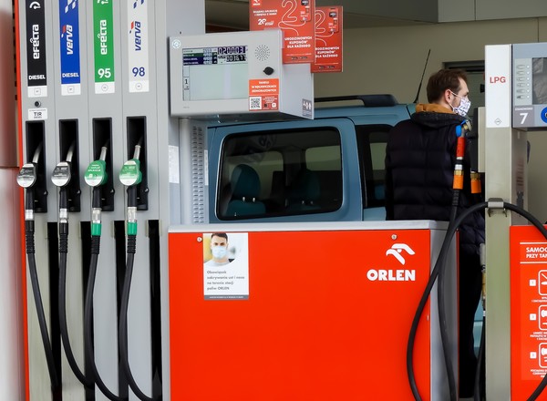 Ceny paliw. To pierwsza taka sytuacja od listopada ubiegłego roku