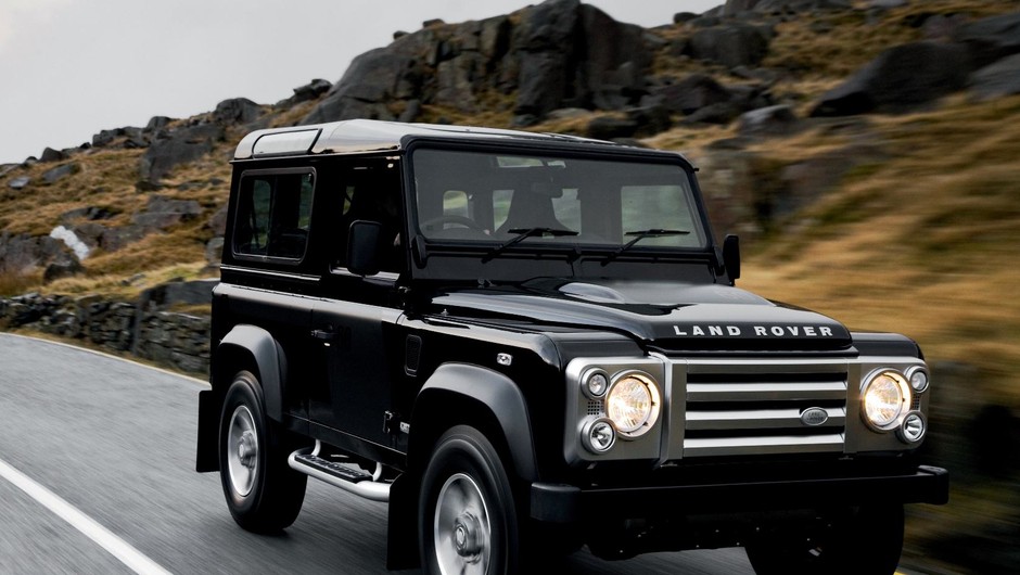Nowy Land Rover Defender