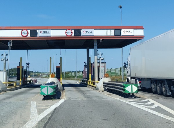 Kolejne 645 kilometrów dróg zostanie objętych e-TOLL. Rząd zwiększa wpływy