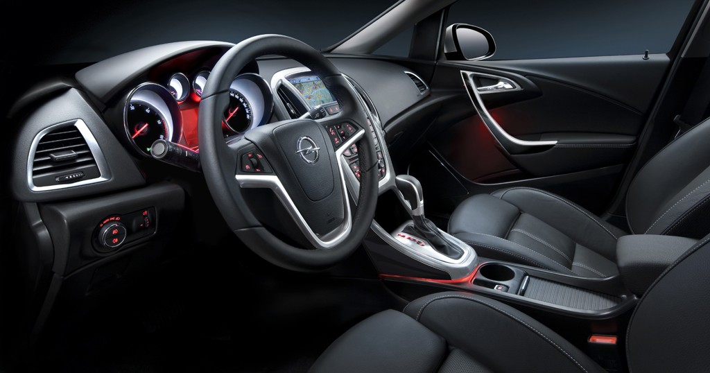 Opel Astra kontra VW Golf: Kompakty bez kompleksów