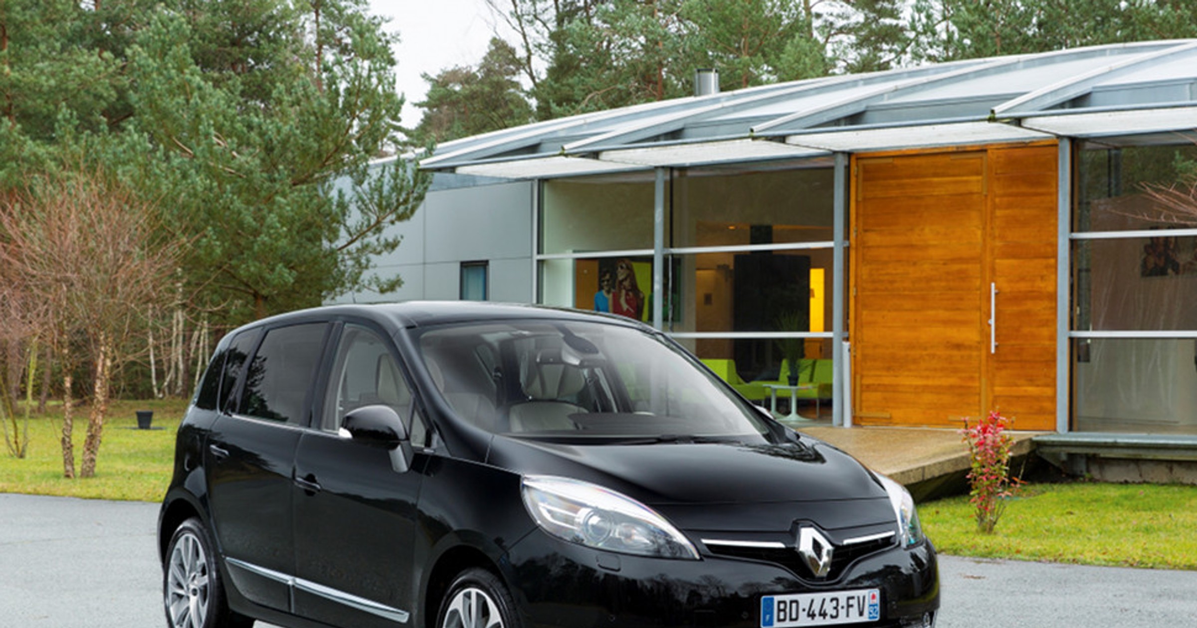 Renault Scenic po kolejnym liftingu