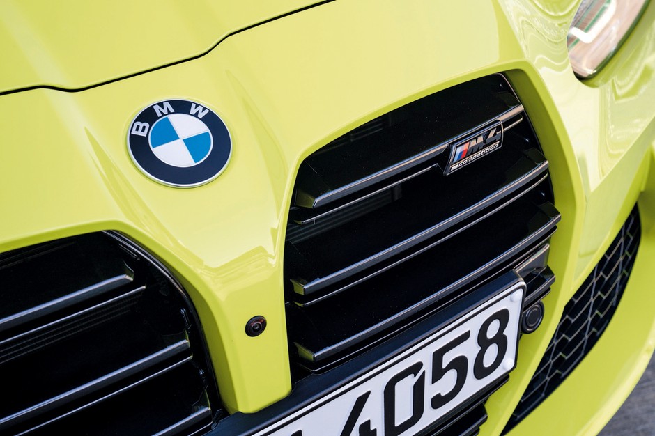 BMW M3 i M4