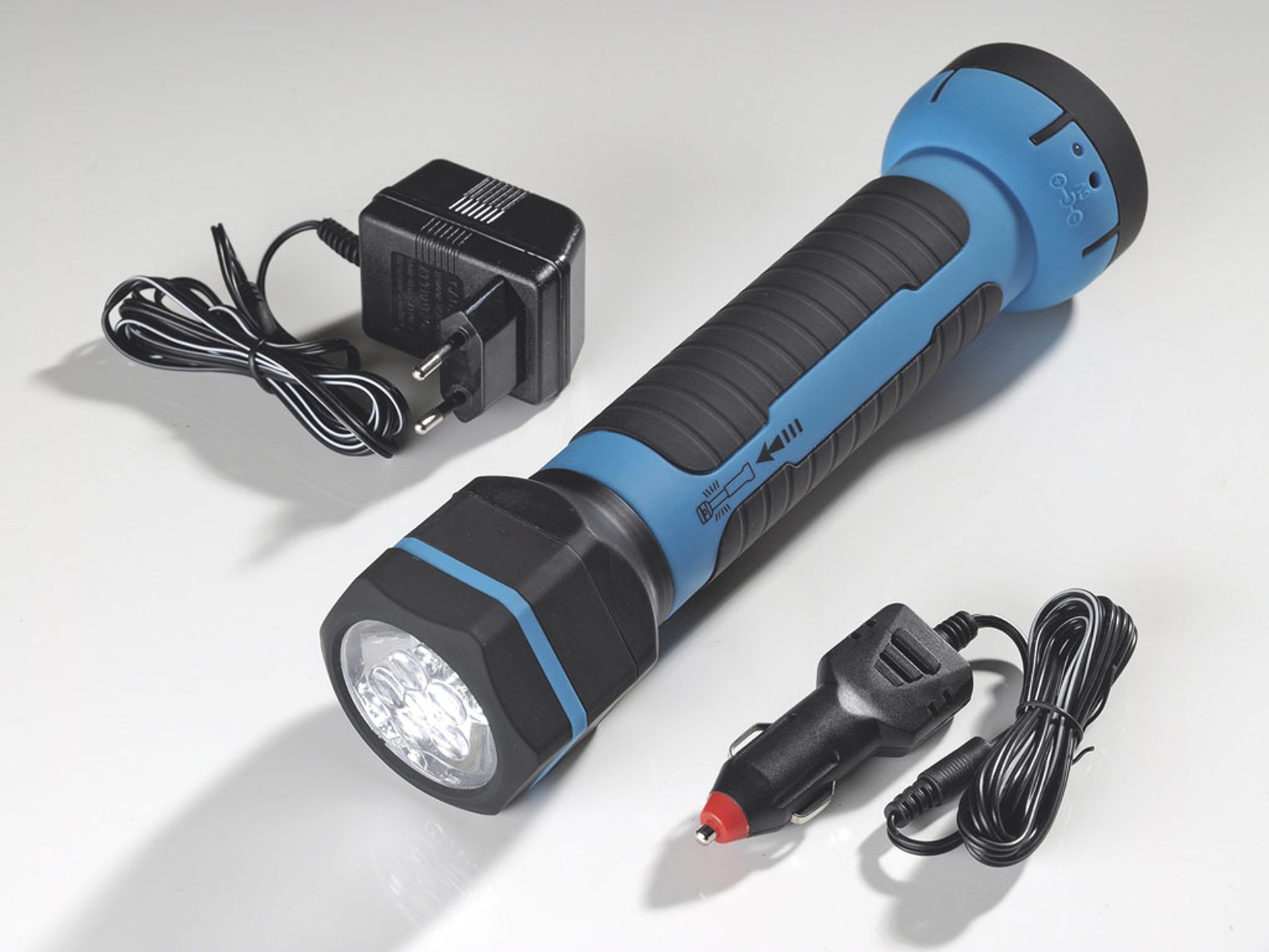 Latarka LED - cena około 50 zł, nasza ocena 3,5