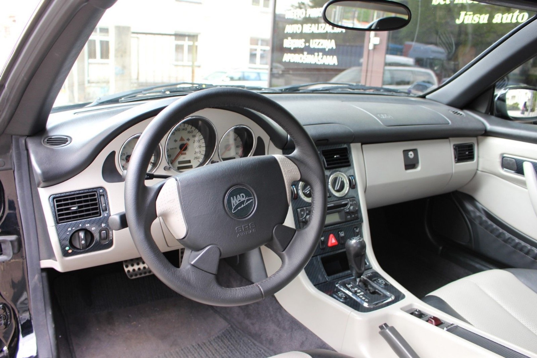 Wołga GAZ 21 - replika z Litwy