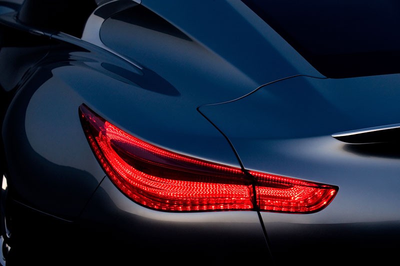 Genewa 2009: Infiniti Essence Concept (fotogaleria)
