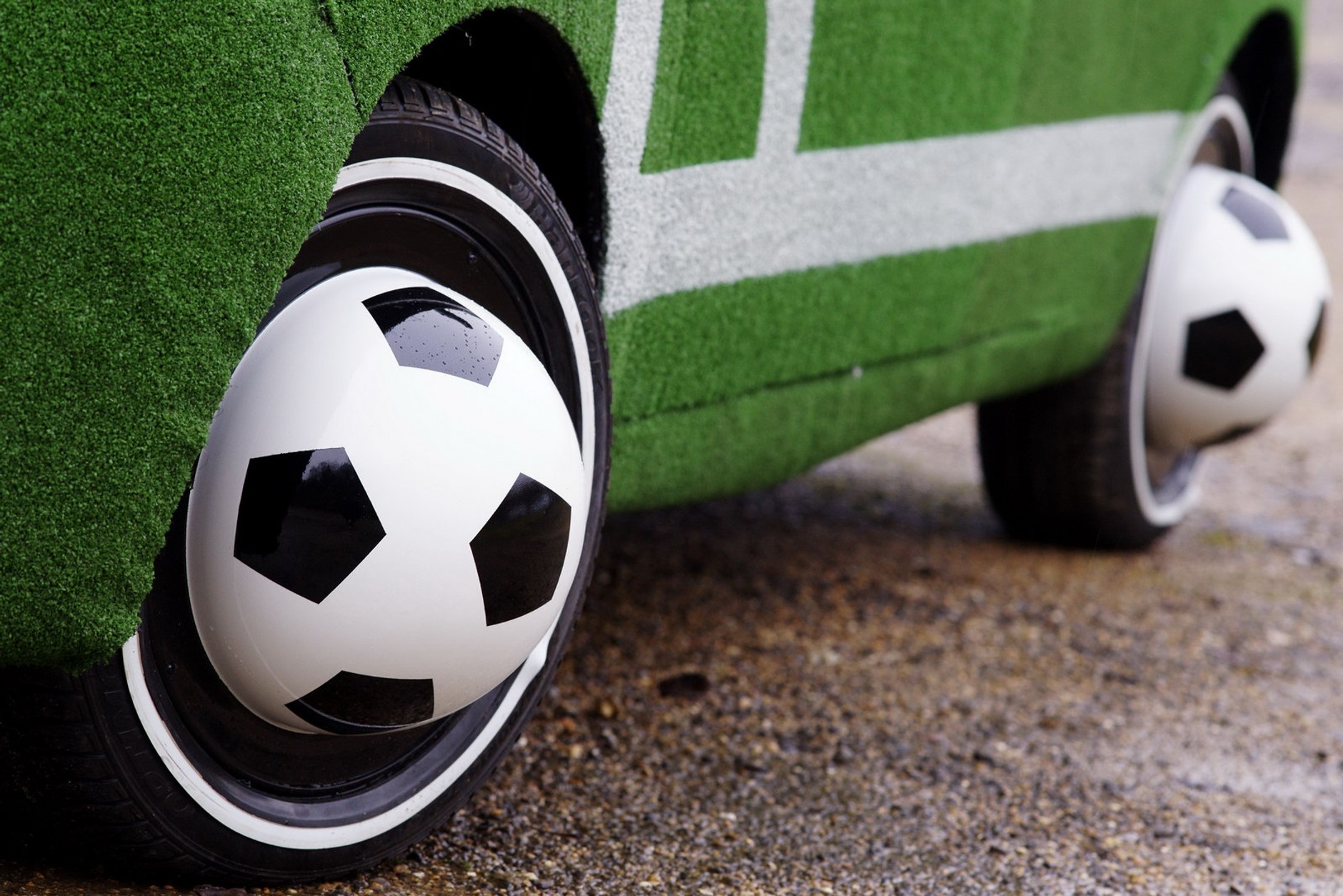 FIFA Word Cup 2010: Hyundai i10 pokryty murawą